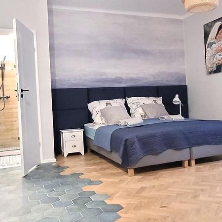 Kana - Stylish Apartment In Krakow Pomorska - Close, Wifi, Smart Tv クラクフ エクステリア 写真
